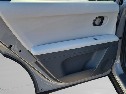 New 2026 Hyundai Ioniq 5 SE image 10