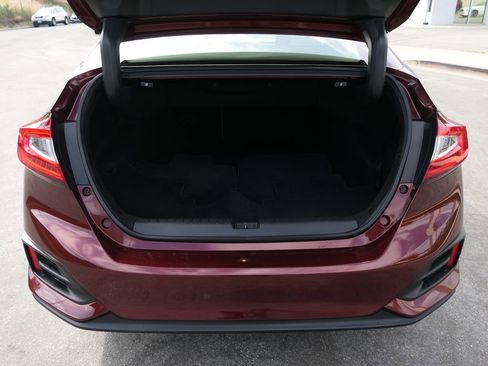 Used 2021 Honda Clarity Plug-In Hybrid image 24