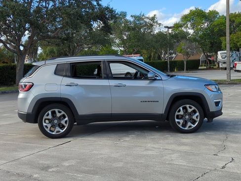 Used 2020 Jeep Compass Limited image 4