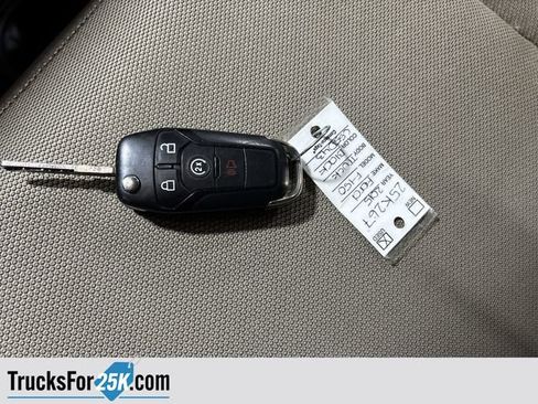 Used 2015 Ford F150 XLT w/ Equipment Group 302A Luxury image 29