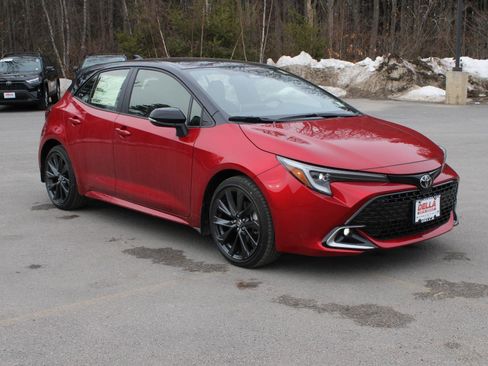 New 2026 Toyota Corolla XSE FWD image 3