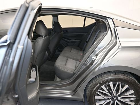 Used 2023 Nissan Altima 2.5 SV image 22