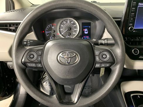 Used 2022 Toyota Corolla LE FWD image 20