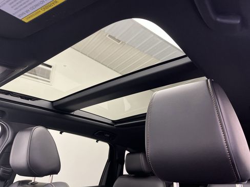 Certified 2025 MAZDA CX-90 Plug-In Hybrid w/ Premium Plus image 6