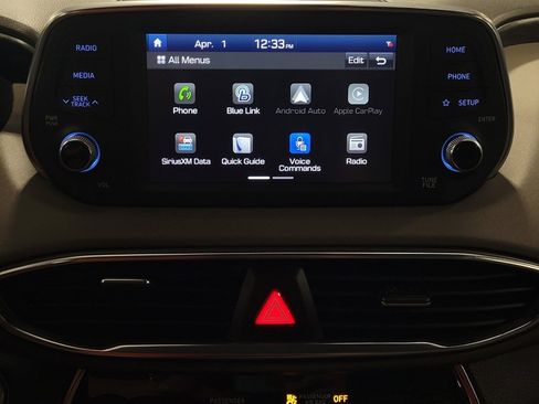 Used 2019 Hyundai Santa Fe SEL image 25