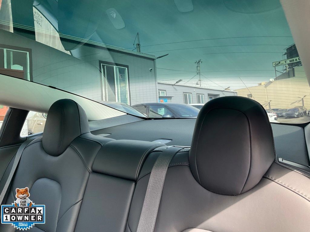 Used 2023 Tesla Model 3 Standard Range RWD image 29