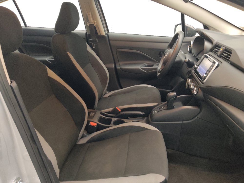 Used 2025 Nissan Versa S FWD image 21