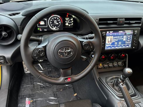 New 2026 Toyota GR86 YUZU Limited image 13