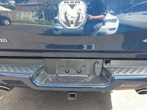 Used 2022 RAM 1500 Big Horn AWD/4WD image 10