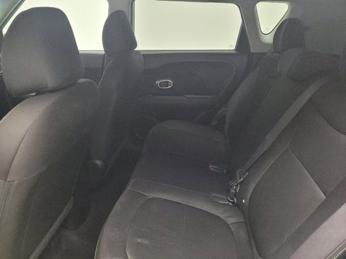 Used 2017 Kia Soul FWD image 18