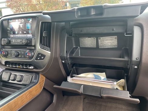 Used 2015 Chevrolet Silverado 2500 LTZ w/ Duramax Plus Package image 60