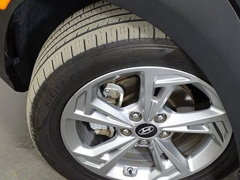 Used 2023 Hyundai Kona SEL image 37