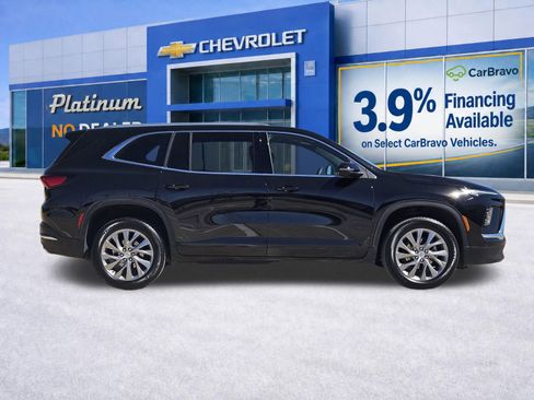 Used 2025 Buick Enclave Preferred FWD image 7