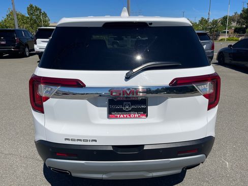 Used 2022 GMC Acadia SLE FWD image 6