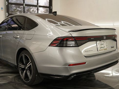 Used 2024 Honda Accord Sport image 36