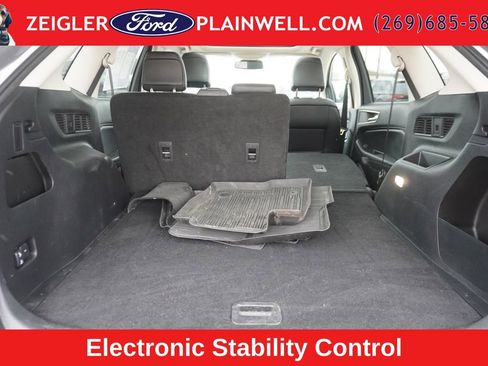 Used 2024 Ford Edge SEL w/ Convenience Package AWD/4WD image 10