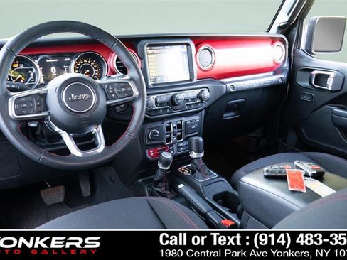 Used 2023 Jeep Wrangler Unlimited Rubicon w/ Safety Group image 43