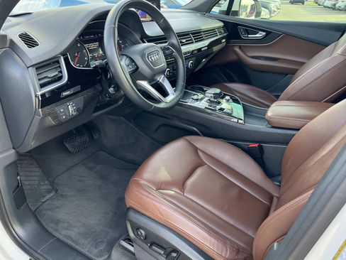 Used 2019 Audi Q7 3.0T Premium image 5