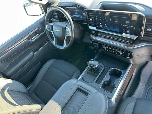 Used 2022 Chevrolet Silverado 1500 LT w/ Diesel Off-Road Package image 11