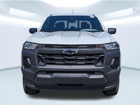 New 2026 Chevrolet Colorado W/T w/ WT Custom Package RWD image 10