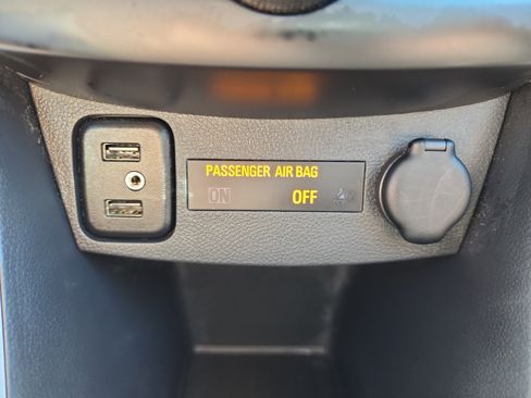 Certified 2019 Chevrolet Trax LT w/ LT Convenience Package image 14