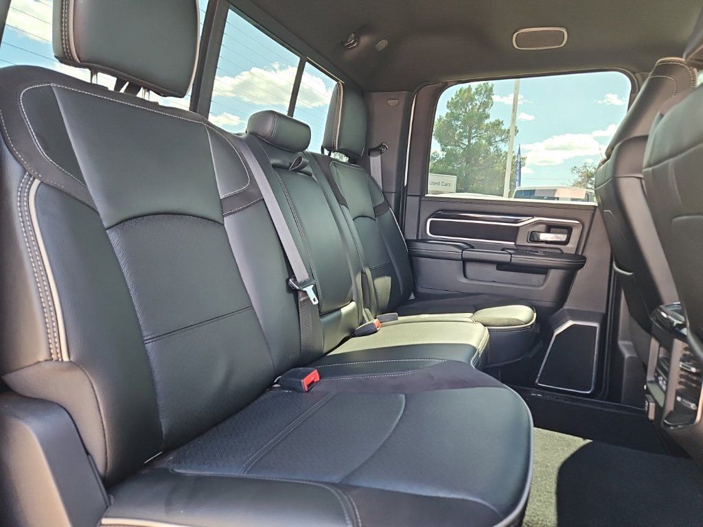 Used 2022 RAM 3500 Laramie AWD/4WD image 27