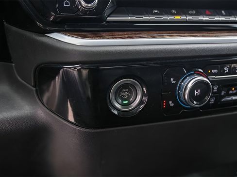 Used 2023 GMC Sierra 1500 Elevation image 30