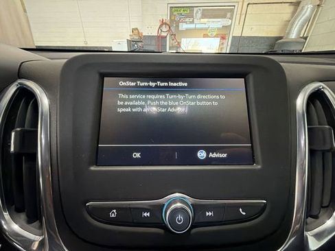 Used 2019 Chevrolet Equinox LT image 18