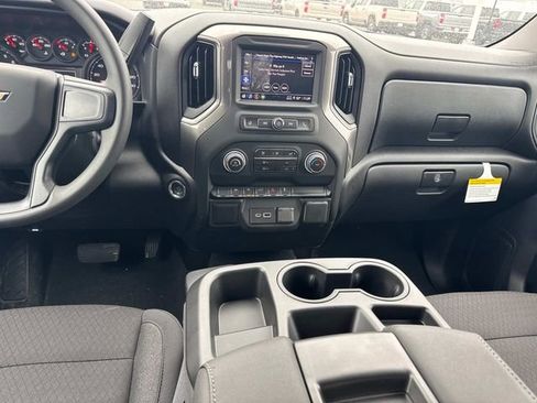 New 2026 Chevrolet Silverado 1500 Custom AWD/4WD image 19
