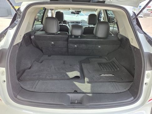 Used 2022 Nissan Murano SV w/ SV Midnight Edition Package FWD image 18