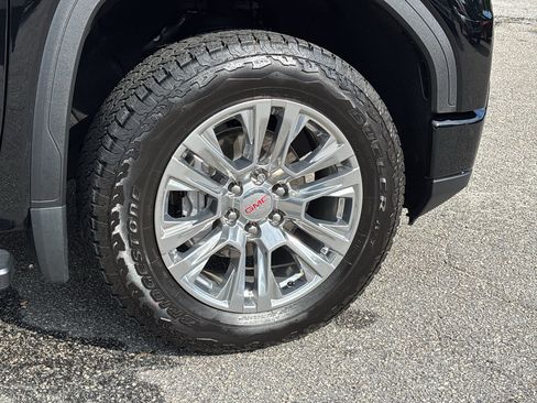Used 2022 GMC Sierra 1500 Denali AWD/4WD image 10