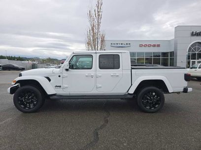 Used 2023 Jeep Gladiator Overland