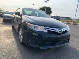 Used 2014 Toyota Camry LE image 1
