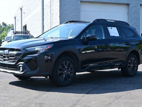 Certified 2024 Subaru Outback Onyx Edition XT AWD/4WD image 5