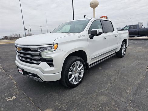 Used 2025 Chevrolet Silverado 1500 High Country image 7