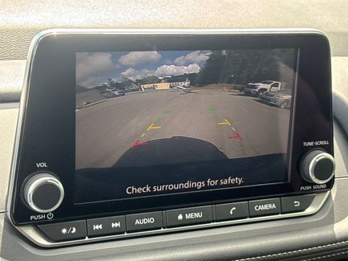 Used 2026 Nissan Rogue SV AWD/4WD image 23