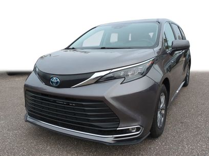 Certified 2024 Toyota Sienna XLE