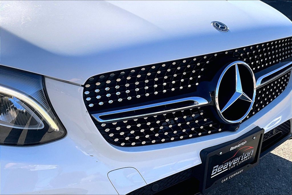 Used 2018 Mercedes-Benz GLC 300 4MATIC Coupe image 32