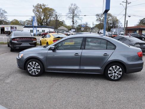 Used 2012 Volkswagen Jetta SE FWD image 10