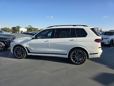 New 2026 BMW X7 xDrive40i w/ Executive Package image 5