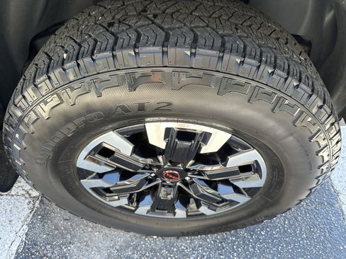 Used 2024 Nissan Frontier PRO-4X w/ Off-Road Protection Package image 6