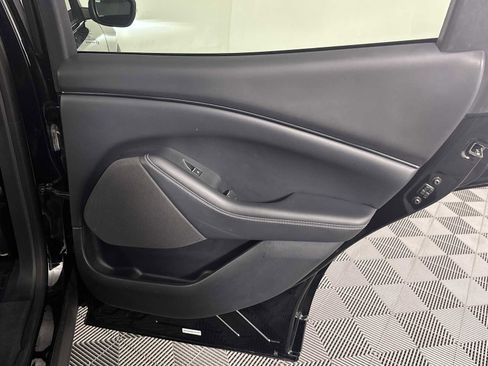 Used 2021 Ford Mustang Mach-E Select image 17