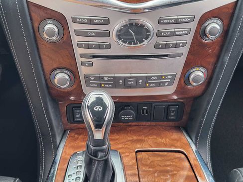 Used 2019 INFINITI QX80 Luxe RWD image 18
