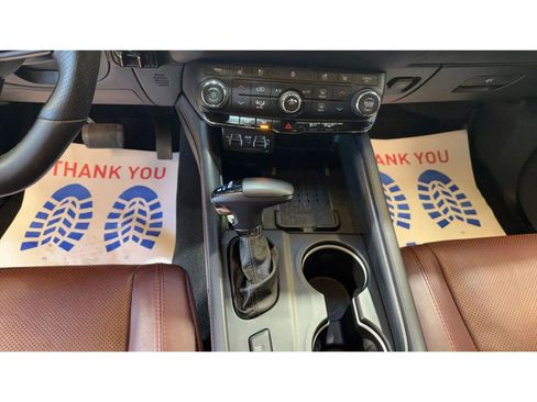 Used 2025 Dodge Durango R/T w/ Blacktop Package image 15