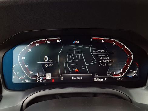 Used 2021 BMW 330i Sedan w/ M Sport Package image 12