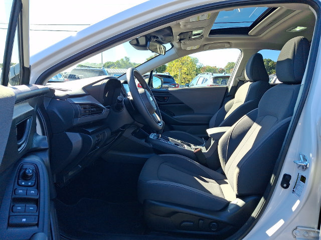 Used 2025 Subaru Crosstrek 2.5i Premium AWD/4WD image 14
