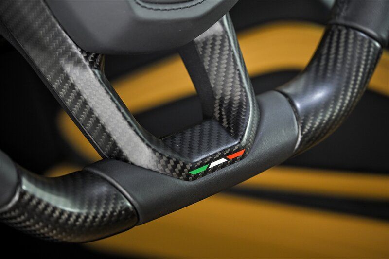 Used 2024 Lamborghini Revuelto AWD/4WD image 63