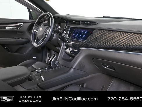 Certified 2022 Cadillac XT6 Premium Luxury w/ Technology Package image 21