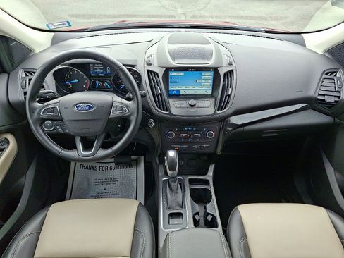 Used 2019 Ford Escape SEL image 10