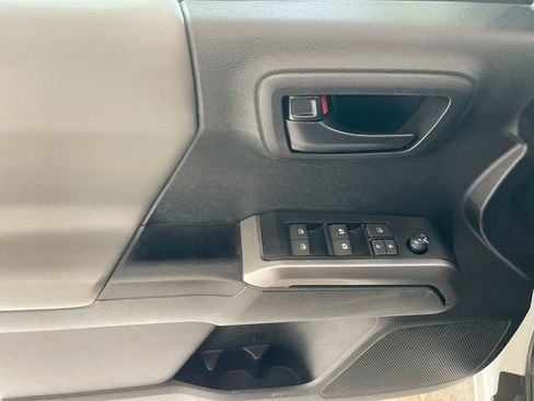 Used 2023 Toyota Tacoma SR5 w/ Technology Package AWD/4WD image 13